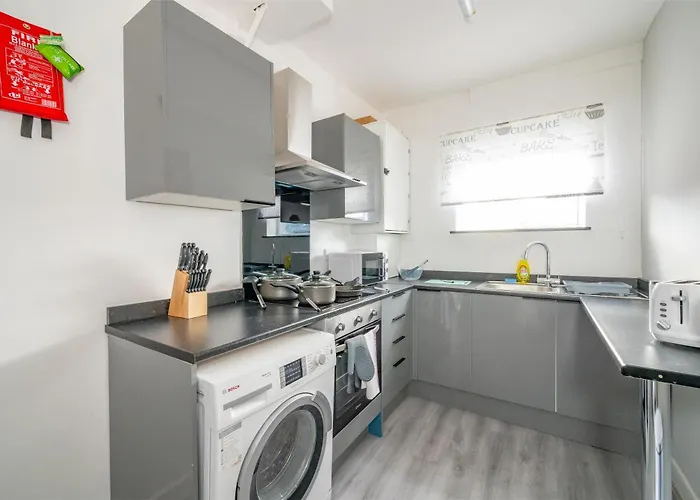 בית אירוח *rc246*for Your Relaxed & Cosy + Free Parking לידס